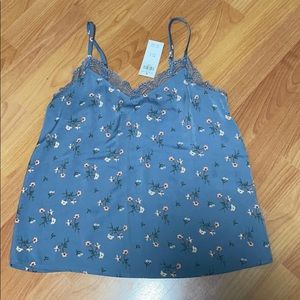 Hollister cami shirt